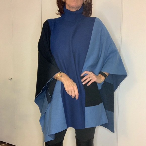 White House Black Market Poncho - Picture 1 of 5